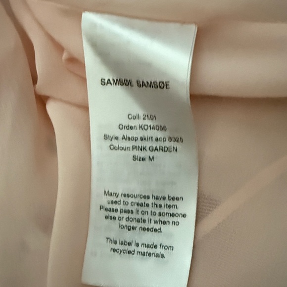 Samsøe Samsøe Alsop Pink Floral Skirt Sz M - Picture 4 of 7